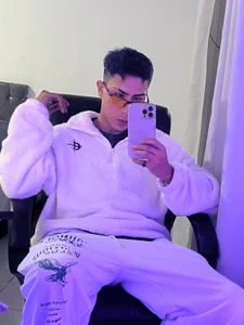 AlanNaughty Public Pic 2