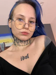 _AnitaRice_ Public Pic 2