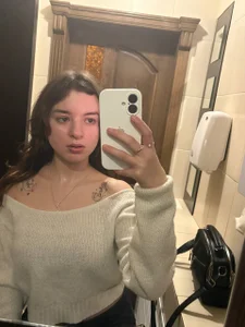 LanitaHemple Taking my time Gambar