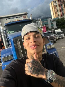 Dogan_Renzo0 Public . fénykép