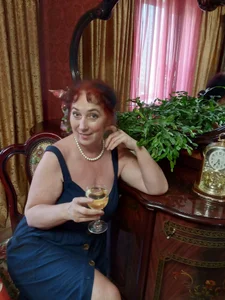 GypsyEsmeralda Today, June 4th, I'm 59 years old 圖片 6