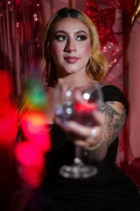 Emily_robertss 🎄🥂 Happy Holidays! 🎄  🥂 Bilde 2