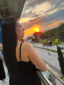 JaylaScott__: A movie afternoon!🎬 ( фото)