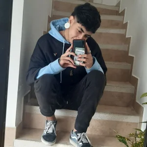 Public od Gowtherr_  6 snímek