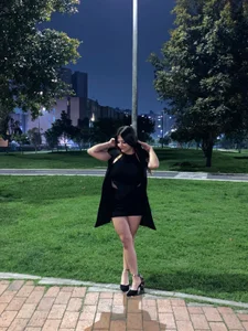 emily_cooper_t Public Pic 7