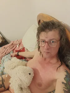 202404 od AlexiaMtf  2 snímek