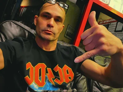 Caaje_Steele Public  4. fénykép