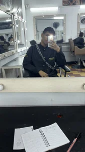 Zdjęcia Santiago_Foxx Your trusted barber 🙈:  6