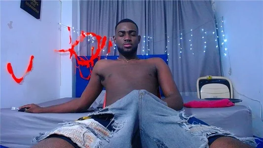 Let's play inside my pants de eebony_stallion Foto