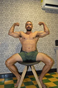 Ofice? de Thiago_Summers  6 Imagens