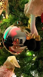 brianahill_ Feliz Navidad 🎄 2025 Pic 7