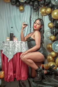 Victoria_west New Year with Victoria 💗 Pic 7