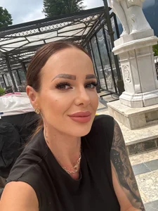 AnastasiasCharms kullanıcısının Out of work 🥰 albümü -  2 fotoğraf