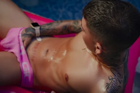 PapiLuccaTOO HOT TO HANDLE Bild 6