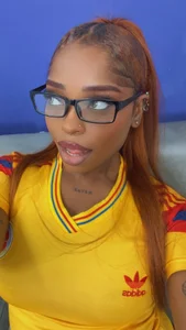 ShantalGomes: Your favorite Colombian girl 💛💙❤️ ( 3 фото)