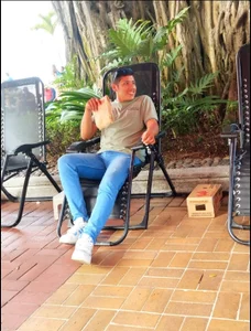 Lozano_777 Public . fénykép