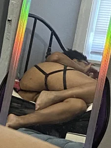 lilmxrelle: Public ( 4 фото)