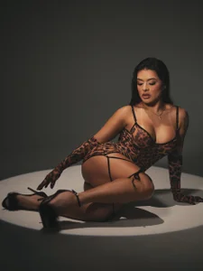 NiaEvansx 🖤🐆 รูป  4