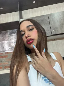 skinnybitch_18me图片 4