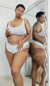 TiffantyAndStacy kullanıcısının ❤️‍🔥stacy🍒 albümü -  2 fotoğraf