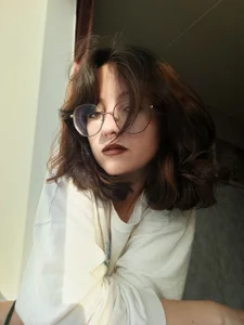 EsmaWonka: Public ( 4 фото)