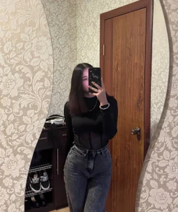 Public od EleanoreMonts  3 snímek