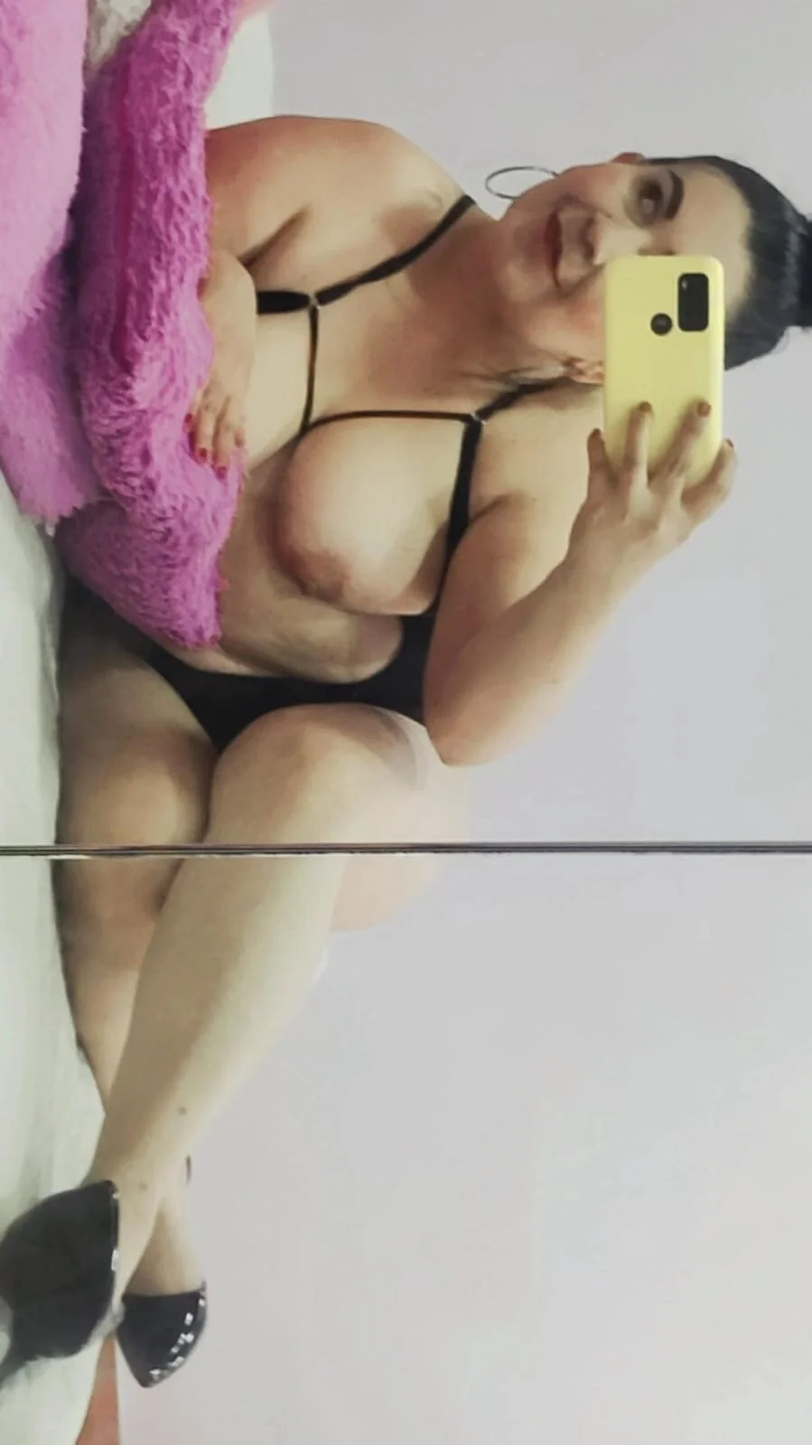 AriannaAdames 님의 트렌드 중인 사진  9714개