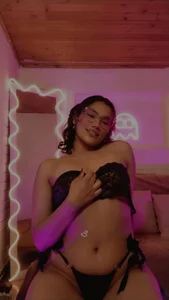 PEACHY_TAY Hello صورة واحدة|PEACHY_TAY Hello صورتان|PEACHY_TAY Hello  3 صور|PEACHY_TAY Hello  3 صورة