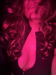 HydratedAndHrny Little Ol Me !🍑🍒💦💦💦 slika 6