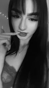 AdelinaAliaのPublicの 2枚の写真