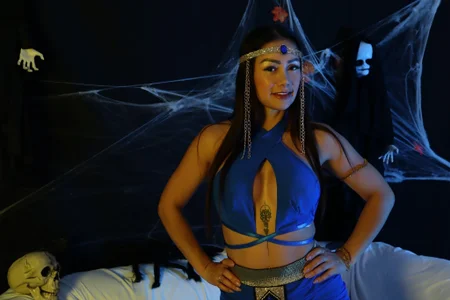 Cris__sweet I’m no ghost, but I’ll haunt your dreams. Pic 5