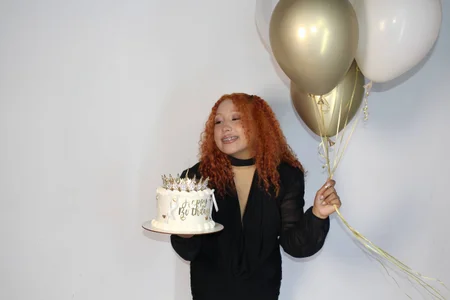 BonnieRitz MY BIRTHDAY #32 Pic