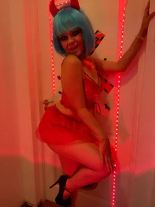 Sweeteest_Julie Halloween Bilde 2