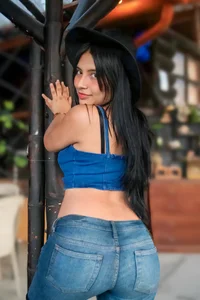 TiiffanyEvans1let's drink something图片 3