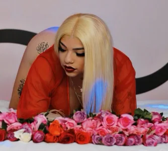 Bharbiedoll Queen Pic