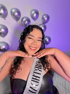 krisstenSantos Birthdayyyyyy 🖤✨ Hình 4