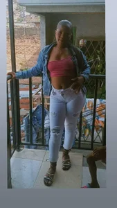 monica31 Morena sexy Pic 2