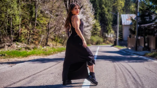 NightshadeIris Mountain💃🔥 Pic 3