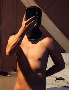 2026 de AdrianVarelaXXX  3 Imagens