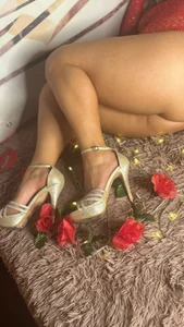 kat-hot more sexy Pic 7