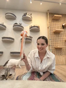 Alirawrz Thailand Pic 3