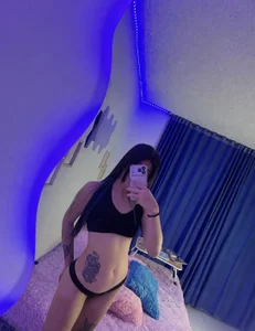 Alixx_11 I WANT TO BE YOURS🤭 Foto