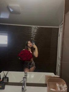 PaigePrado ox Immagine  4