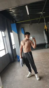 owen_xxx: Public ( 5 фото)