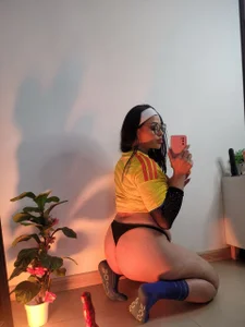 Come and sweat with me in this match 💦💦 de Dakhota_Rouge  4 Imagens