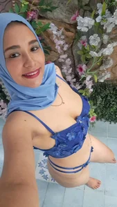 ShanaJamil TODAY I WANT TO FULFILL YOUR LOVE FANTASIES 😍 Pic 2