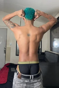 Hottwinkguys blue صورة واحدة|Hottwinkguys blue صورتان|Hottwinkguys blue  صور|Hottwinkguys blue  صورة