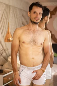 the sensuality on me ! de MaxMorriis  4 Imagens