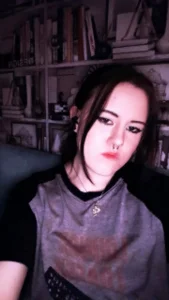 KattieOvdenk touch me Bilde 6