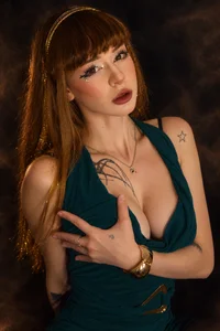 Zdjęcia Adetta Golden Shadow:  2
